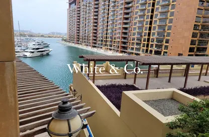 Apartment - 2 Bedrooms - 3 Bathrooms for sale in Marina Residences 6 - Marina Residences - Palm Jumeirah - Dubai