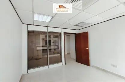 Office Space - Studio - 1 Bathroom for rent in Liwa Centre Tower 3 - Liwa Centre Towers - Hamdan Street - Abu Dhabi