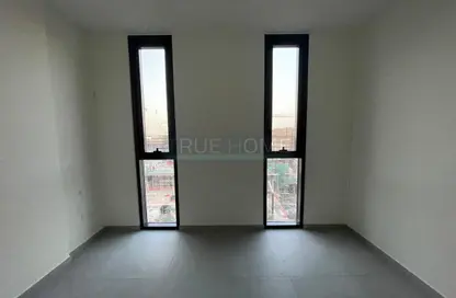 Empty Room image for: Apartment - 1 Bedroom - 2 Bathrooms for rent in Areej Apartments - Aljada - Sharjah, Image 1