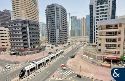 شقة - غرفة نوم - 2 حمامات للايجار في برج الزمرد - دبي مارينا - دبي