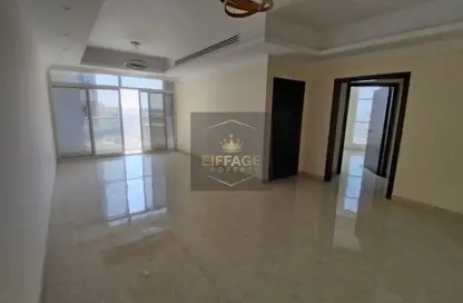 Apartment - 3 Bedrooms - 3 Bathrooms for rent in Al Rawda 2 - Al Rawda - Ajman