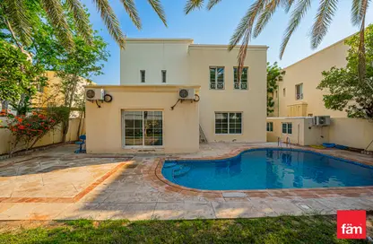 Pool image for: Villa - 3 Bedrooms - 4 Bathrooms for rent in Meadows 1 - Meadows - Dubai, Image 1