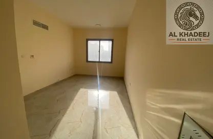 Apartment - 1 Bedroom - 2 Bathrooms for rent in Al Jurf 2 - Al Jurf - Ajman Downtown - Ajman