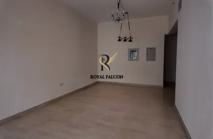 Apartment - 3 Bedrooms - 4 Bathrooms for rent in Azizi Liatris - Azizi Residence - Al Furjan - Dubai