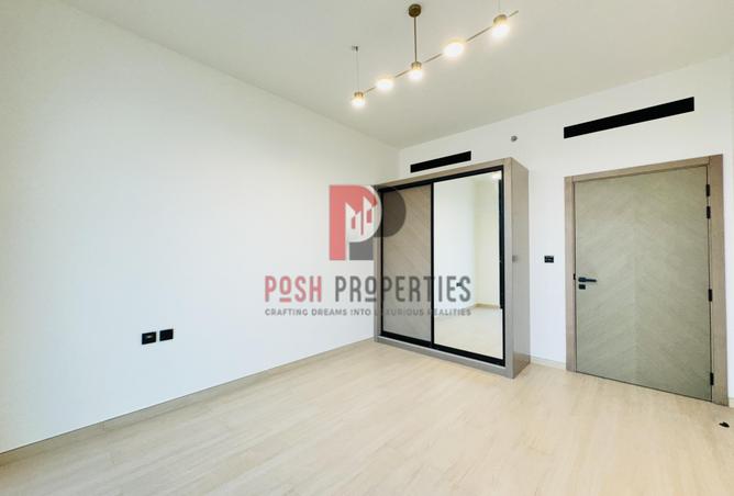 15233005 - Property Image 3