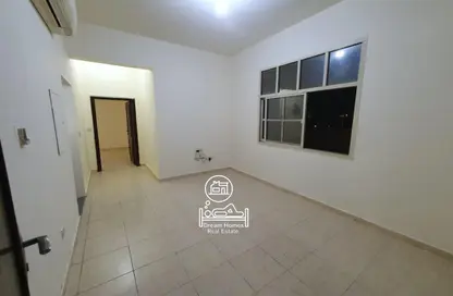 Apartment - 1 Bedroom - 2 Bathrooms for rent in Mohamed Bin Zayed City - Abu Dhabi