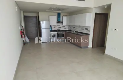 شقة - 2 غرف نوم - 3 حمامات للبيع في عزيزي بلازا - الفرجان - دبي شقة - 2 غرف نوم - 3 حمامات للبيع في عزيزي بلازا - الفرجان - دبي