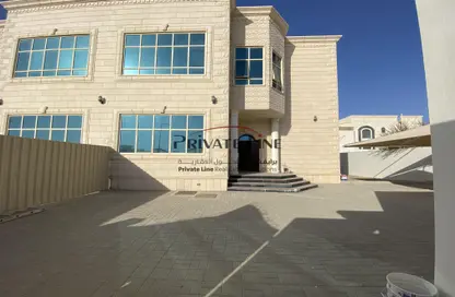 Outdoor House image for: Villa - 5 Bedrooms - 7 Bathrooms for rent in Al Hili - Al Ain, Image 1
