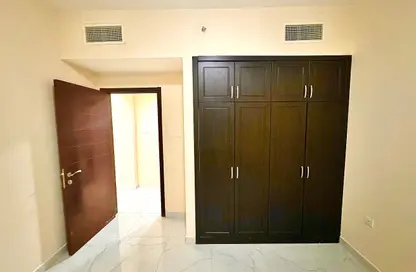 Apartment - 2 Bedrooms - 2 Bathrooms for rent in Muwaileh 29 Building - Muwaileh - Sharjah