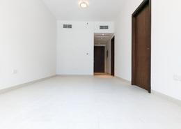 صورةغرفة فارغة لـ: شقة - 1 غرفة نوم - 2 حمامات للكراء في سي 12 - شاطئ الراحة - أبوظبي, صورة 1