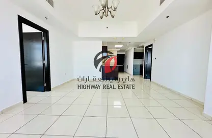 شقة - 2 غرف نوم - 3 حمامات للايجار في برج ربيعة - مجان - دبي لاند - دبي شقة - 2 غرف نوم - 3 حمامات للايجار في برج ربيعة - مجان - دبي لاند - دبي