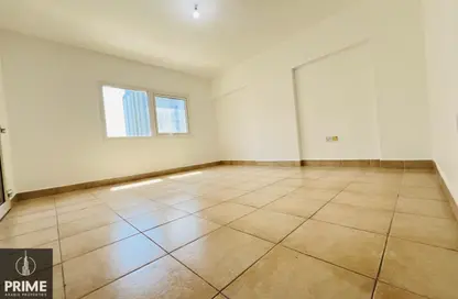 Apartment - 3 Bedrooms - 2 Bathrooms for rent in Al Falah Street - City Downtown - Abu Dhabi
