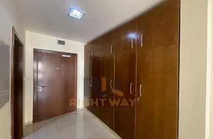 Hall / Corridor image for: Apartment - 1 Bathroom for rent in Bawabat Al Sharq - Baniyas East - Baniyas - Abu Dhabi, Image 1