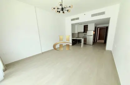 Apartment - Studio - 1 Bathroom for rent in La Vita Bella - Jumeirah Village Circle - Dubai