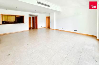 Apartment - 1 Bedroom - 2 Bathrooms for sale in Abu Keibal - Shoreline Apartments - Palm Jumeirah - Dubai