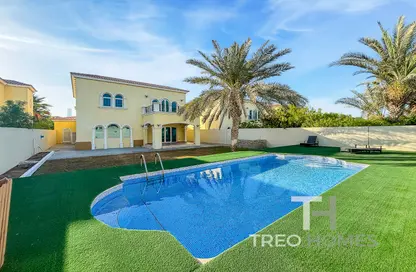 Villa - 3 Bedrooms - 4 Bathrooms for rent in Legacy - Jumeirah Park - Dubai