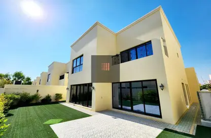 Villa - 4 Bedrooms - 5 Bathrooms for rent in Nad Al Sheba Villas - Nad Al Sheba 3 - Nad Al Sheba - Dubai