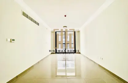 Apartment - 1 Bedroom - 2 Bathrooms for rent in Muwaileh 29 Building - Muwaileh - Sharjah