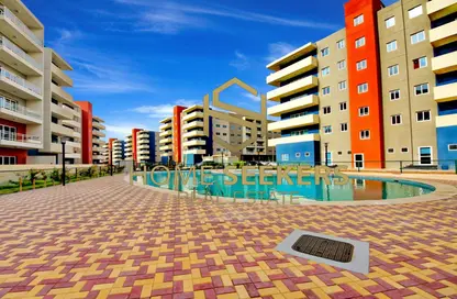 Apartment - 2 Bedrooms - 2 Bathrooms for rent in Tower 1 - Al Reef Downtown - Al Reef - Abu Dhabi