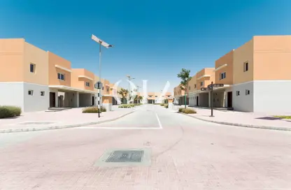 Outdoor Building image for: Townhouse - 3 Bedrooms - 3 Bathrooms for sale in Manazel Al Reef 2 - Al Samha - Abu Dhabi, Image 1