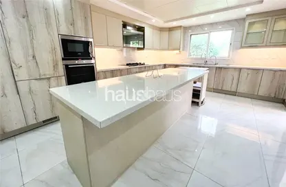 Kitchen image for: Villa - 4 Bedrooms - 5 Bathrooms for rent in Meadows 9 - Meadows - Dubai, Image 1