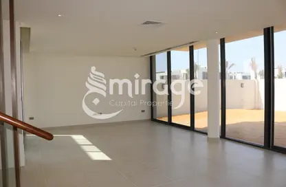 Empty Room image for: Villa - 5 Bedrooms - 6 Bathrooms for sale in West Yas - Yas Island - Abu Dhabi, Image 1