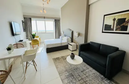 Living / Dining Room image for: Apartment - 1 Bathroom for rent in Windsor Residence - Dubai Land - Dubai, Image 1