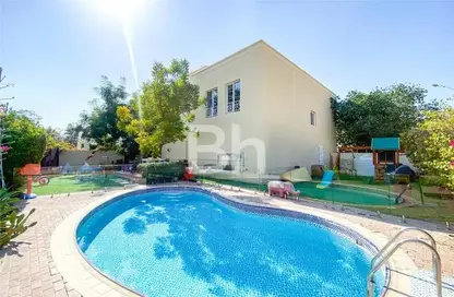 Villa - 4 Bedrooms - 4 Bathrooms for rent in Meadows 1 - Meadows - Dubai