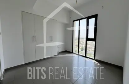 Apartment - 2 Bedrooms - 2 Bathrooms for sale in Hayat Boulevard-1A - Hayat Boulevard - Town Square - Dubai
