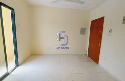 Empty Room image for: Apartment - 1 Bedroom - 2 Bathrooms for rent in Fire Station Road - Muwaileh - Sharjah, Image 1