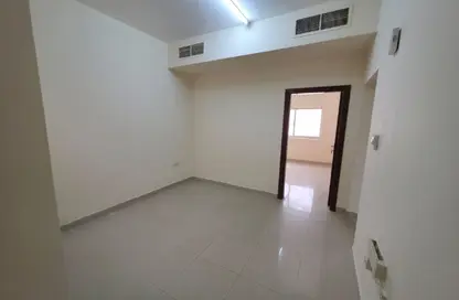 Apartment - 2 Bedrooms - 1 Bathroom for rent in Al Rashidiya Towers - Al Rashidiya - Ajman Downtown - Ajman