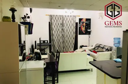 شقة - غرفة نوم - 2 حمامات للبيع في مساكن النخبة رقم 6 - مساكن النخبة الرياضية - مدينة دبي الرياضية - دبي