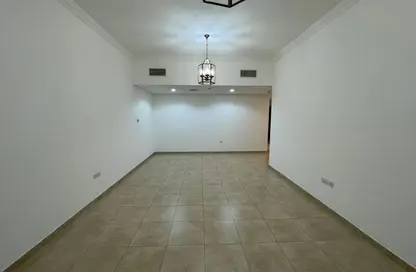 Apartment - 2 Bedrooms - 3 Bathrooms for rent in European - Canal Residence - Dubai Sports City - Dubai