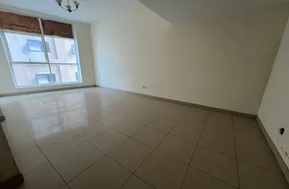 Apartment - 1 Bedroom - 2 Bathrooms for rent in Ajman Corniche Residences - Ajman Corniche Road - Ajman