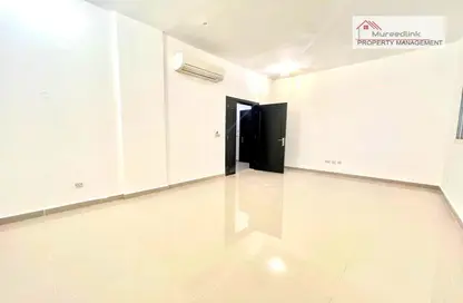 Apartment - 3 Bedrooms - 3 Bathrooms for rent in Al Mushrif - Abu Dhabi