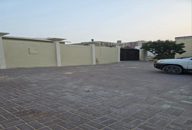 15240506 - Property Image 2
