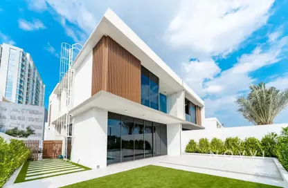 Villa - 4 Bedrooms - 5 Bathrooms for sale in District One Phase III - District One - Mohammed Bin Rashid City - Dubai