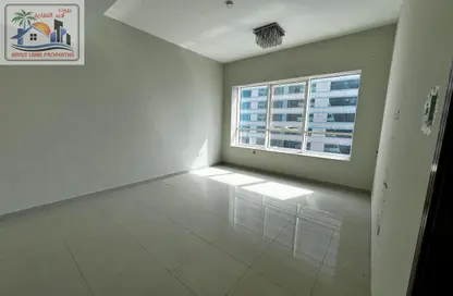 Apartment - 4 Bedrooms - 5 Bathrooms for rent in Al Khan Lagoon Tower - Al Khan Lagoon - Al Khan - Sharjah