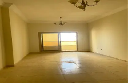 Empty Room image for: Apartment - 2 Bedrooms - 2 Bathrooms for sale in Paradise Lakes - Emirates City - Ajman, Image 1