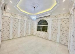 Studio - 1 حمام للكراء في "جفات النيار " - زاخر - العين صورةاستقبال / بهو لـ: Studio - 1 حمام للكراء في "جفات النيار " - زاخر - العين, صورة 1