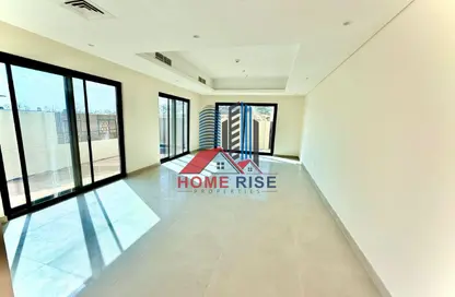 Townhouse - 3 Bedrooms - 5 Bathrooms for rent in Sharjah Sustainable City - Sharjah