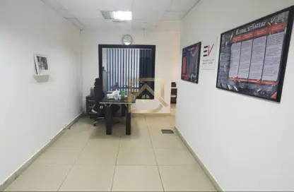 Office Space - Studio - 1 Bathroom for rent in Grosvenor Business Tower - Barsha Heights (Tecom) - Dubai