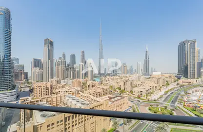 Apartment - 3 Bedrooms - 5 Bathrooms for sale in South Ridge 1 - South Ridge - Downtown Dubai - Dubai