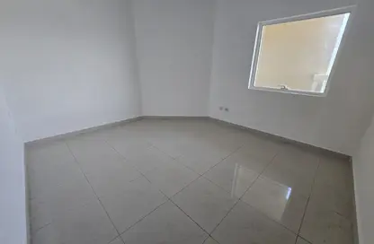 Apartment - Studio - 1 Bathroom for rent in New Dubai Gate 1 - JLT Cluster Q - Jumeirah Lake Towers - Dubai