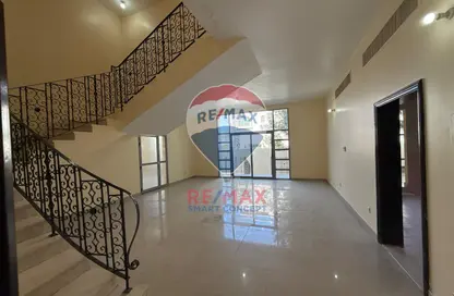 تاون هاوس - 5 غرف نوم - 7 حمامات للايجار في فيلات مدينة خليفة آيه - مدينة خليفة أ - مدينة خليفة - أبوظبي