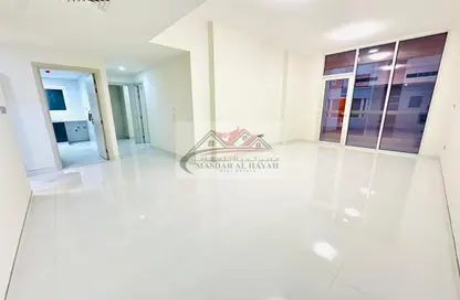 Apartment - 2 Bedrooms - 3 Bathrooms for rent in Muwaileh 29 Building - Muwaileh - Sharjah