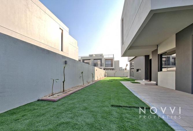 15045143 - Property Image 2