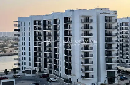 Apartment - 2 Bedrooms - 2 Bathrooms for rent in Waters Edge - Yas Island - Abu Dhabi