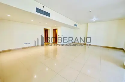 Apartment - 3 Bedrooms - 4 Bathrooms for rent in United Square - Al Khalidiya - Abu Dhabi