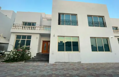فيلا - 6 غرف نوم - 8 حمامات للايجار في فيلات مدينة خليفة آيه - مدينة خليفة أ - مدينة خليفة - أبوظبي